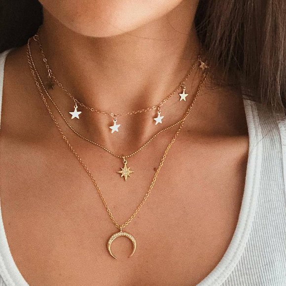 ✨Layered Gold Star & Moon Gypsy Necklace New - Picture 1 of 5